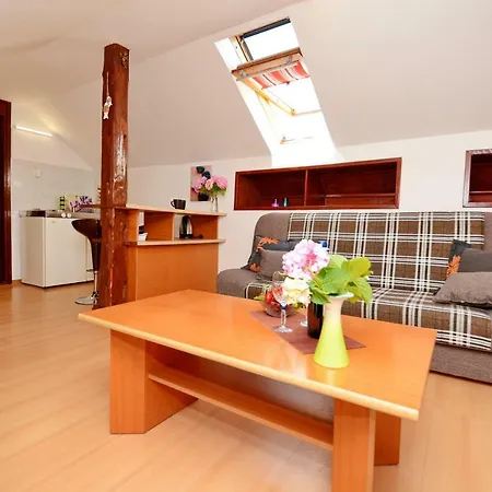 Ante Apartment