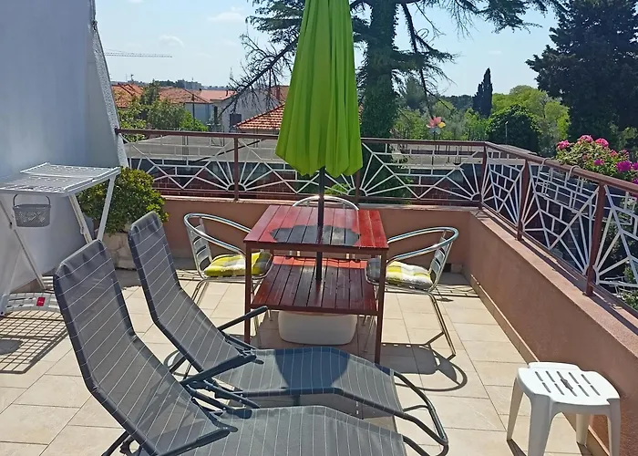 شقة Ante زادار